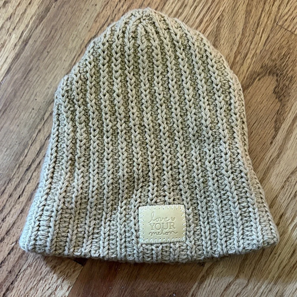 Love Your Melon 0-6 months baby beanie Beige Knit Hat